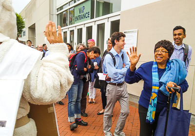 "Polar bear" greats delegates with environmental message