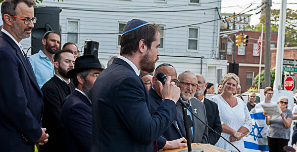 Rabbi Sruli Baron (of Tobin Bridge Chabad) speaks